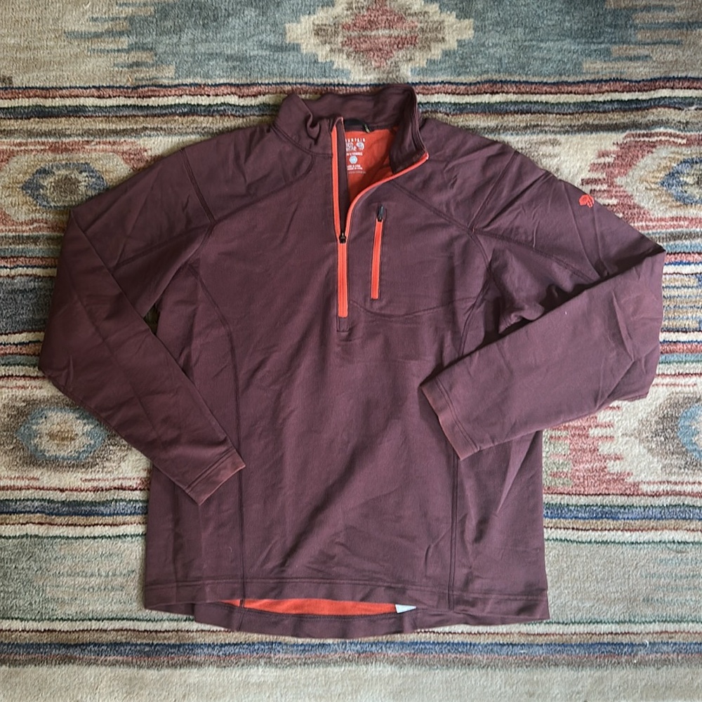 Mountain Hardwear 1/2 zip Men’s Large